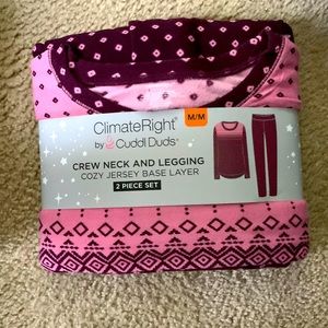 Climate Right Medium crewneck and leggings PJs two piece set